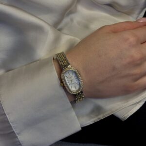 TIMELESS OVAL SILVER & GOLD