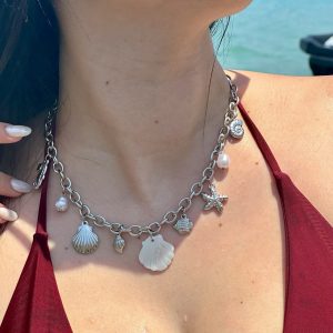 ΚΟΛΙΕ ΜΕ CHARMS 🐚🤍